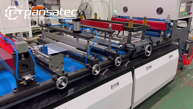 Inflatable Air Pillow and Bubble Film Making Machine